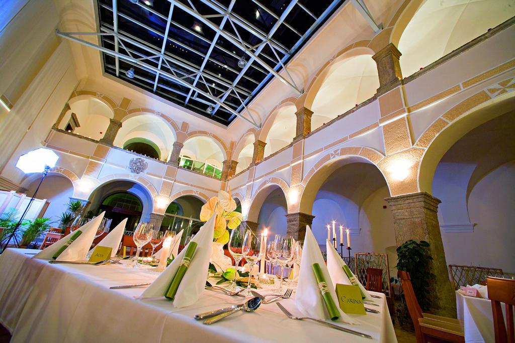 Jufa Hotel Schloss Roethelstein Admont Restaurante foto